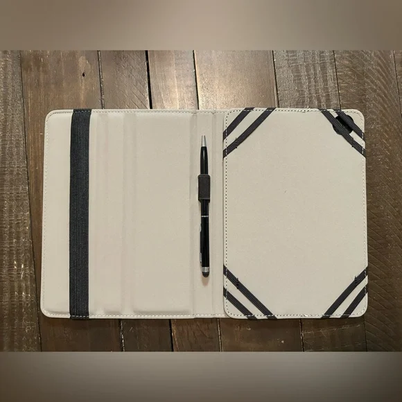 H Cases Unoversal Slim Cas for iPad and 7 to 8” Tablets. NWT. - Picture 3 of 4